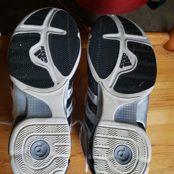 Men's Adidas Basketball Sneakers - Picture 7 of 8